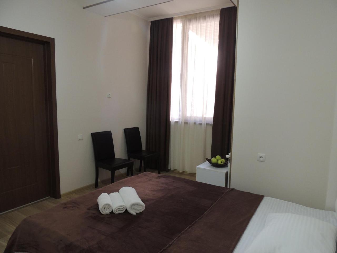 Old Town Bed and Breakfast Gori Buitenkant foto